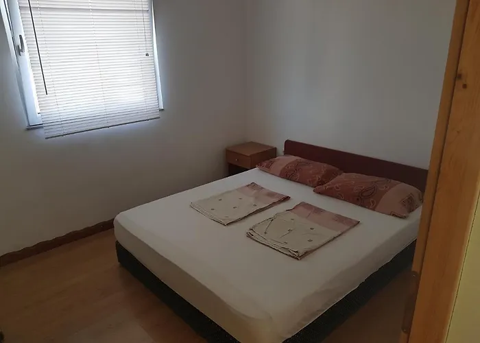 Apartamento With Parking Space Nin, Zadar - 13594 *